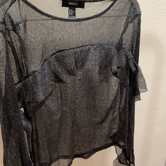 Mesh top - Picture 2 of 3